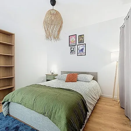Large Modern With Rooftop